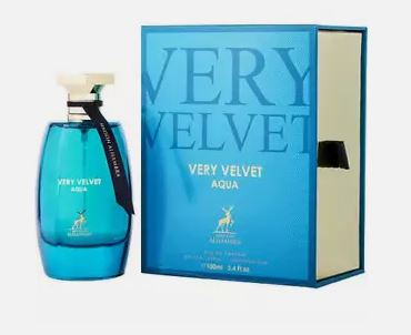 Very Velvet Aqua 3.4oz Eau de Parfum